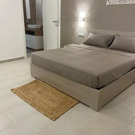 Nina Rooms&apartments شقة