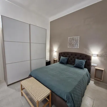 Nina Rooms&apartments * ليتسانو