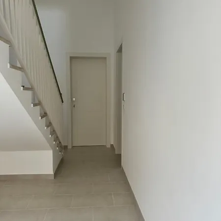 شقة Nina Rooms&apartments ليتسانو